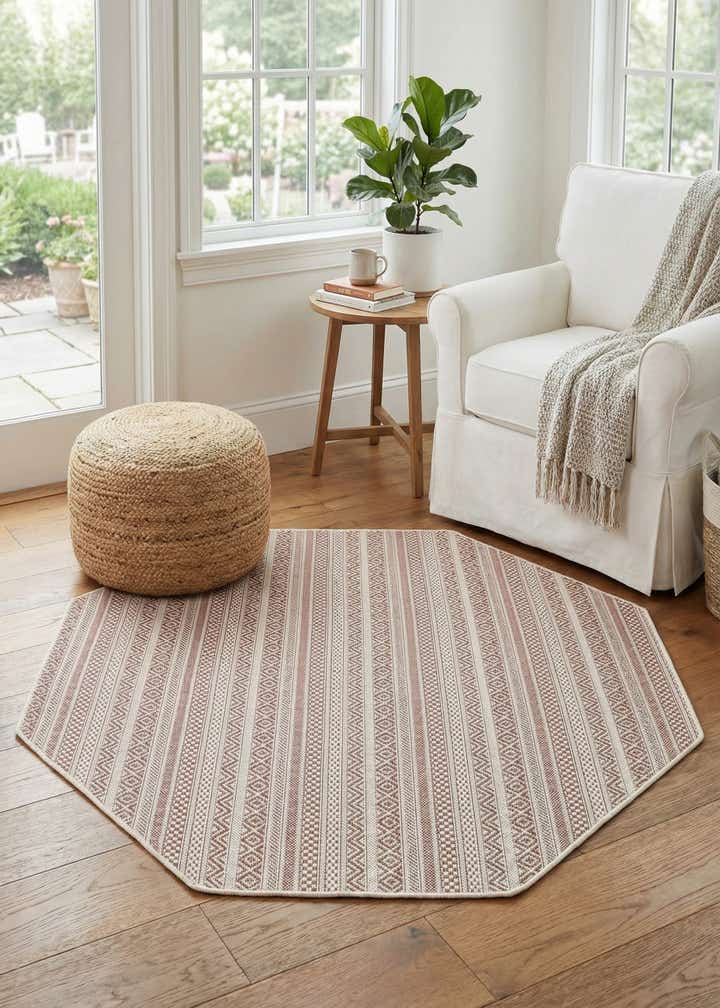 5' 3 x 5' 3 Easy-Clean Striped Indoor / Outdoor Octagon Rug
