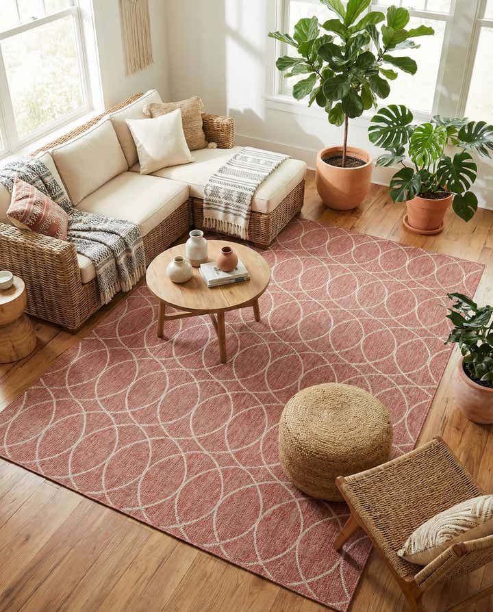 9' x 12' Easy-Clean Lattice Indoor / Outdoor Rug