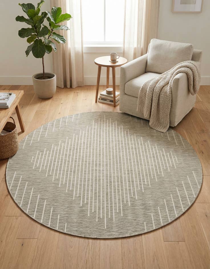 Detail image of 7' 10 x 7' 10  Washable Modern Indoor / Outdoor Round Rug