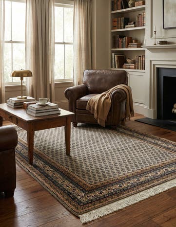 4' x 5' 10 Hand Knotted Mir Wool Rug