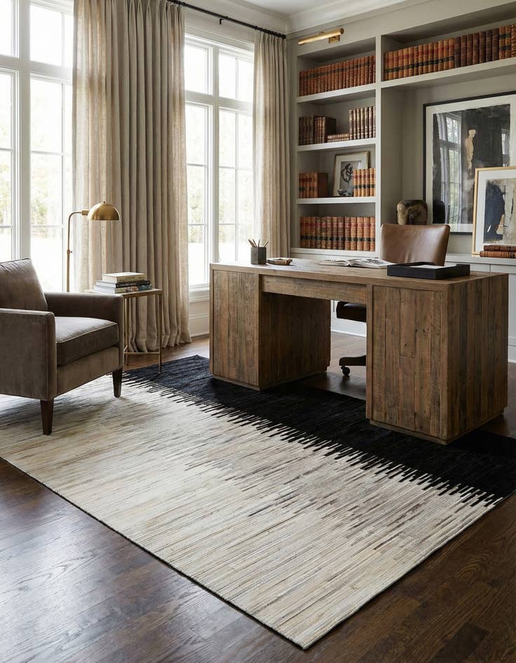 Detail image of  5' 6 x 8' Cowhide - Patchwork Rug