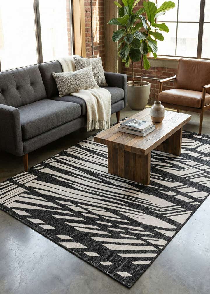 6' x 9' Easy-Clean Modern Indoor / Outdoor Rug