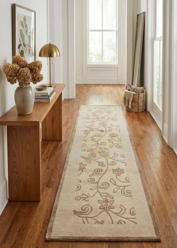 2' 8 x 9' 9 Hand Knotted Darya Wool Runner Rug