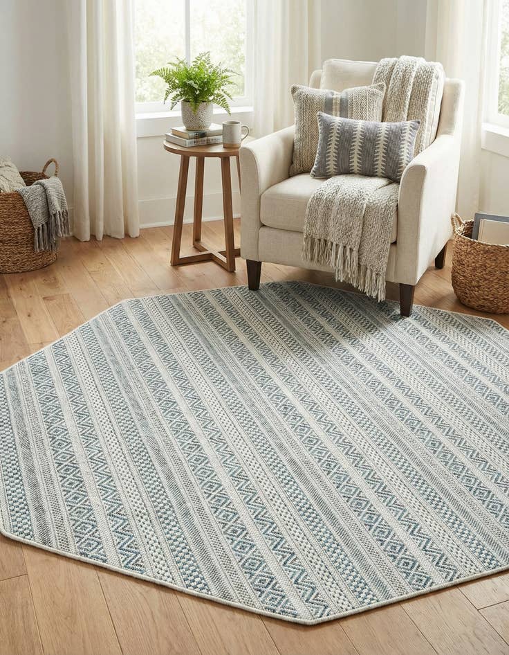 Detail image of 5' 3 x 5' 3  Washable Striped Indoor / Outdoor Octagon Rug