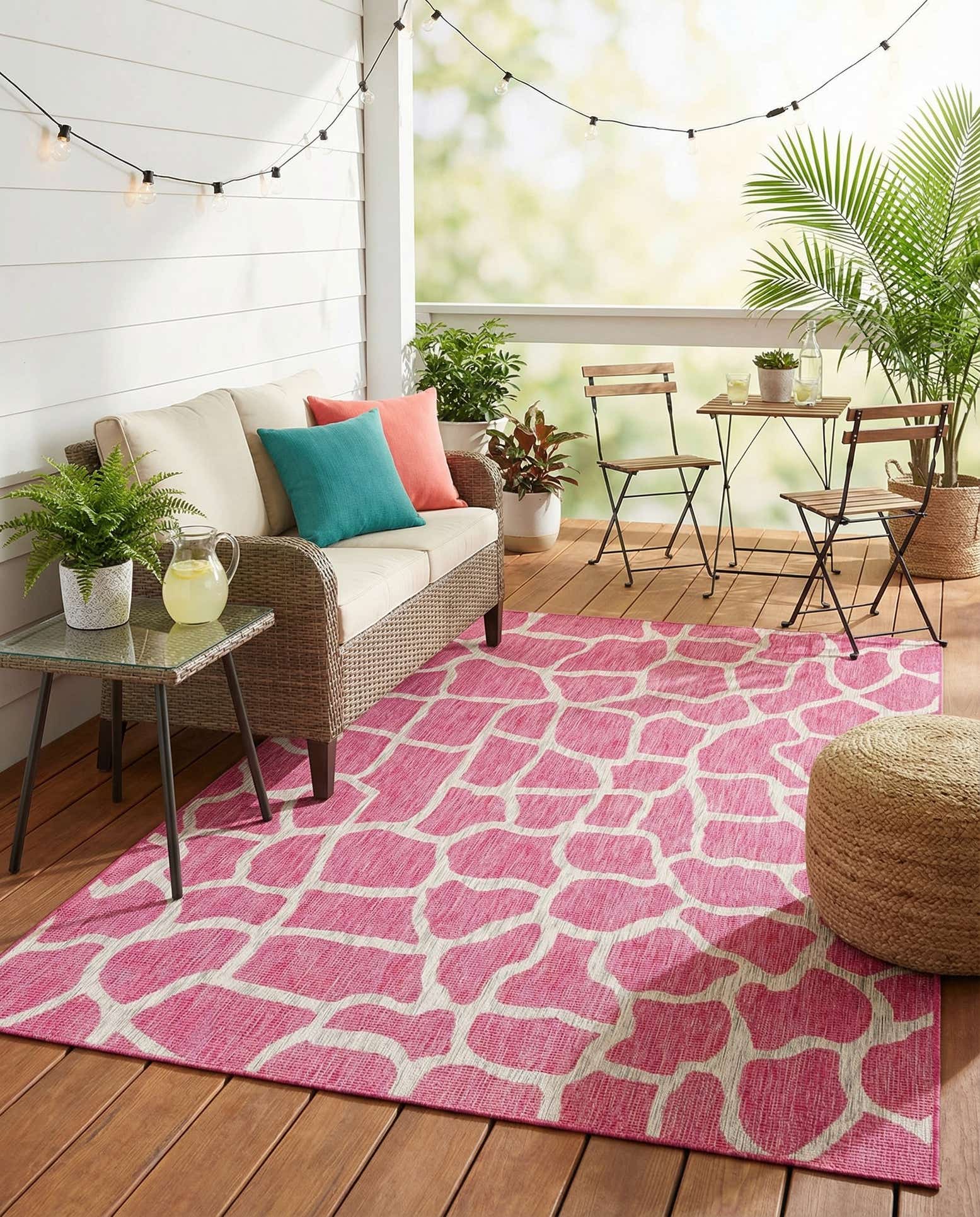 6' x 9' Easy-Clean Safari Indoor / Outdoor Rug