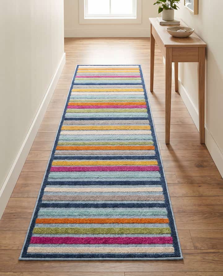 2' x 8' Easy-Clean Aruba Indoor / Outdoor Runner Rug