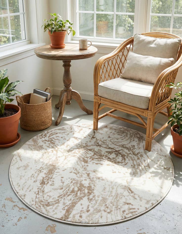 Detail image of 3' 1 x 3' 1 Laguna Round Rug