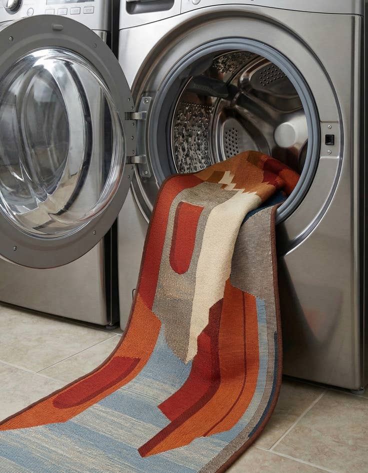 Detail image of  2' x 6'  Washable Modern Indoor / Outdoor Runner Rug