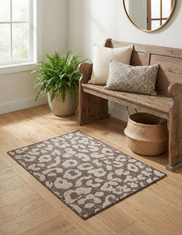 Detail image of 2' x 2' 8  Washable Safari Indoor / Outdoor Rug