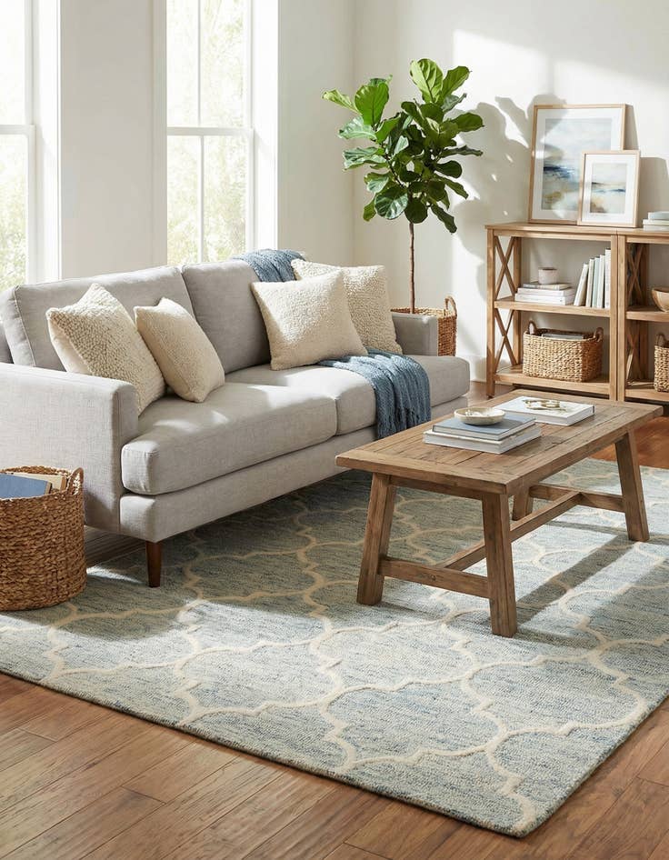 Detail image of 5' x 8' Luna Rug