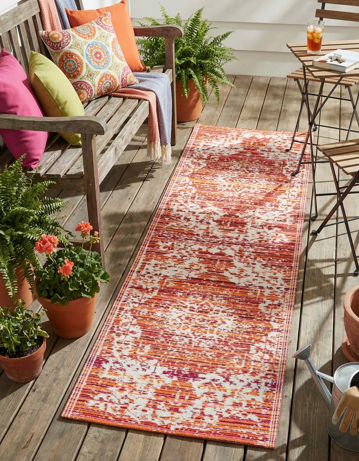 Detail image of  2' x 6'  Washable Vista Breeze Indoor / Outdoor Runner Rug