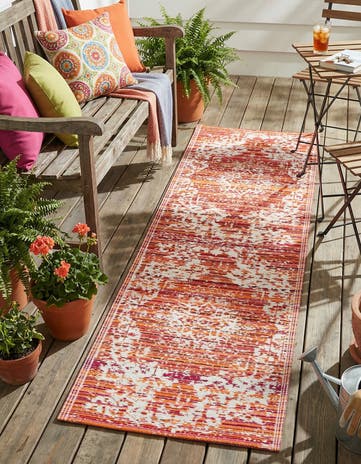 Red Easy-Clean Vista Breeze Indoor / Outdoor Runner Rug