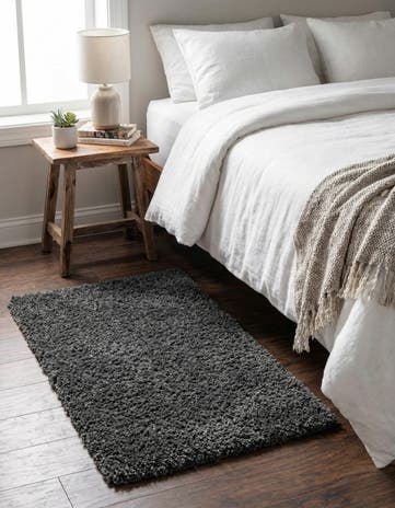2' x 3' Zermatt Shag Rug