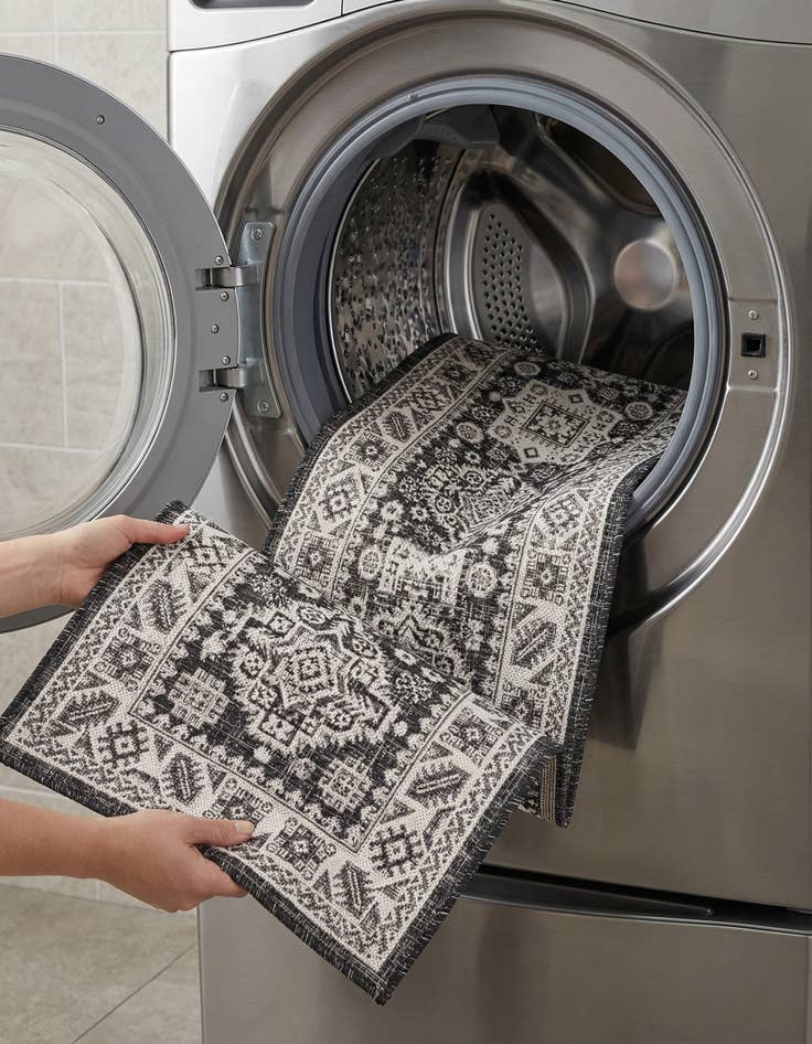 Detail image of 2' 7 x 12'  Washable Aztec Indoor / Outdoor Runner Rug