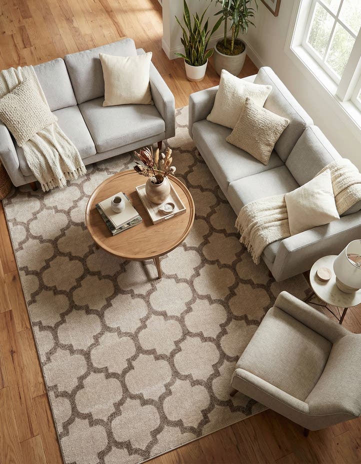 7' x 10' Lattice Rug