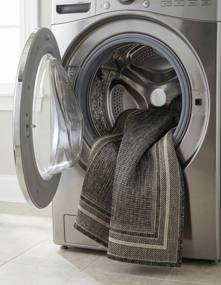 Detail image of 2' x 6'  Washable Border Indoor / Outdoor Runner Rug