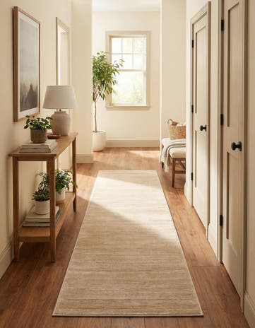 Jill Zarin 2' 7 x 10' Uptown Madison Avenue Runner Rug