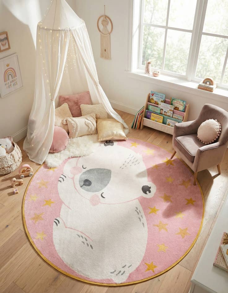 Detail image of 7' 10 x 7' 10 Bear Whimsy Kids Round Rug