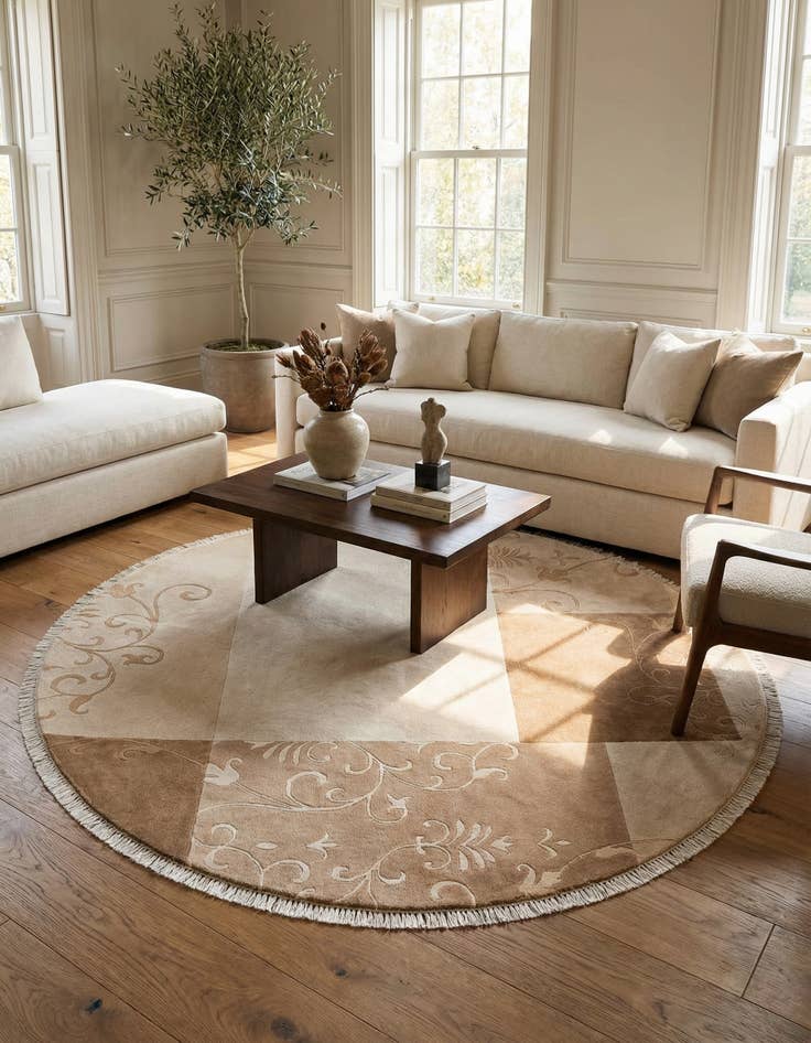 Detail image of  6' 8 x 6' 8  Hand Knotted Darya Wool Round Rug