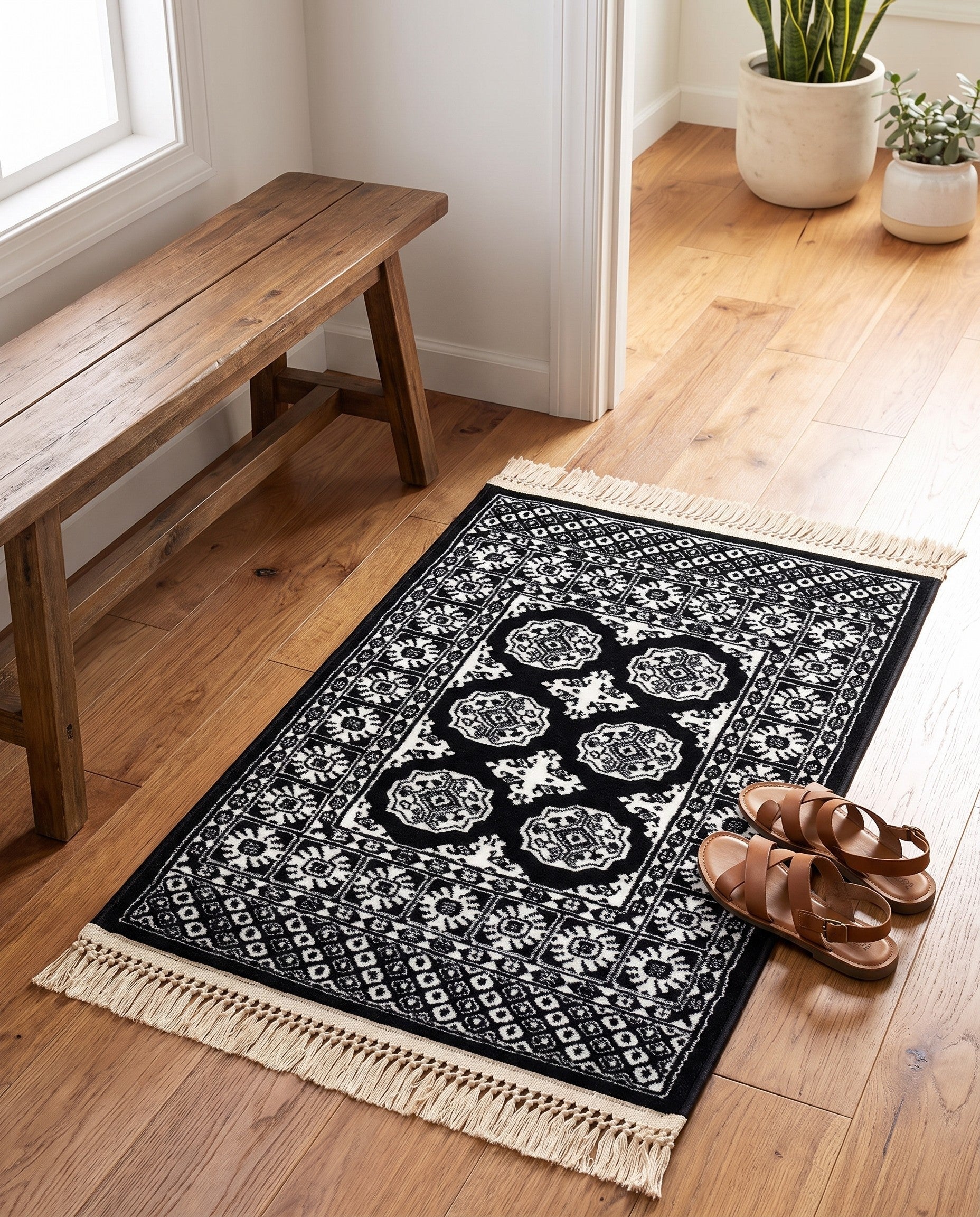 2' x 3' Bokhara Rug