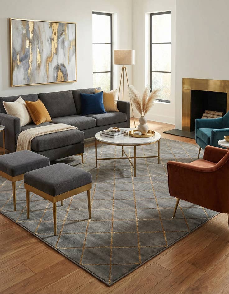 Detail image of 10' x 13' Vogue Geo Rug