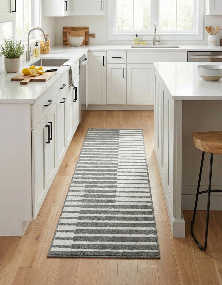 Detail image of 2' x 6' Oslo Runner Rug