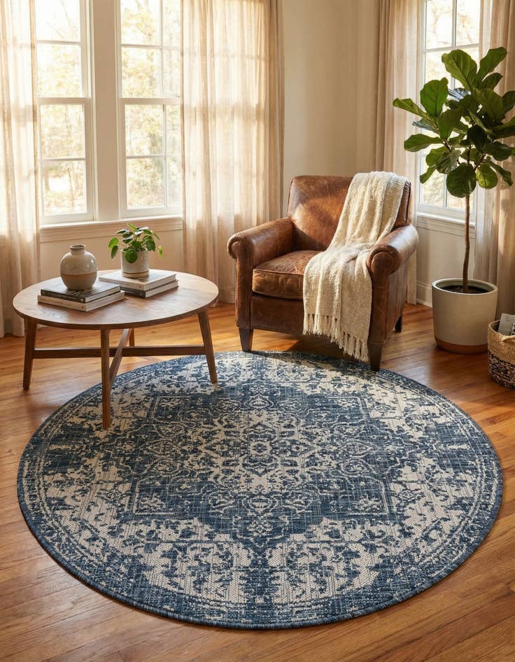 Detail image of 4' x 4'  Washable Jill Zarin Dubai Indoor / Outdoor Round Rug