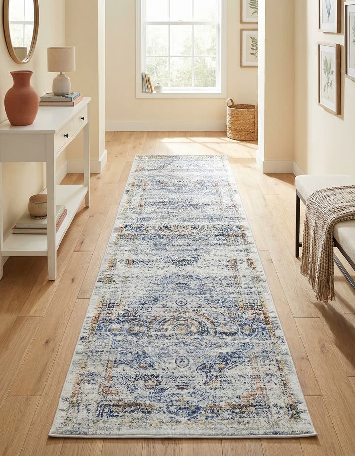 2' 7 x 9' 10 Budapest Runner Rug
