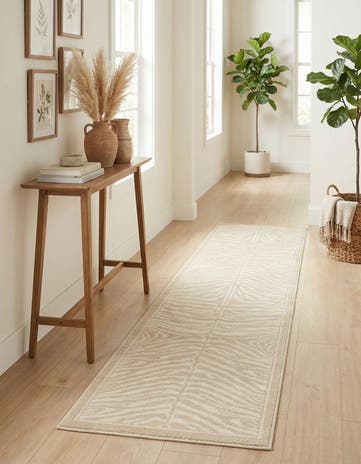 Beige and Ivory Savannah Runner Rug