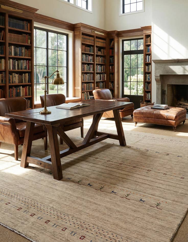 Detail image of  6' 6 x 9' 10  Hand Knotted Gabbeh Wool Rug