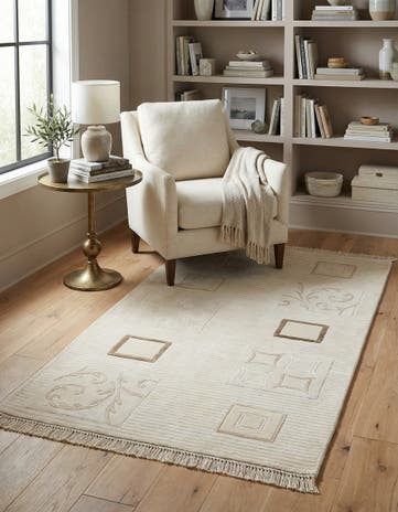 2' 8 x 4' 11 Hand Knotted Darya Rug