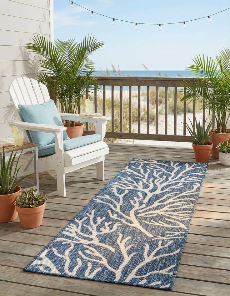 Detail image of 2' x 6'  Washable Coastal Indoor / Outdoor Runner Rug
