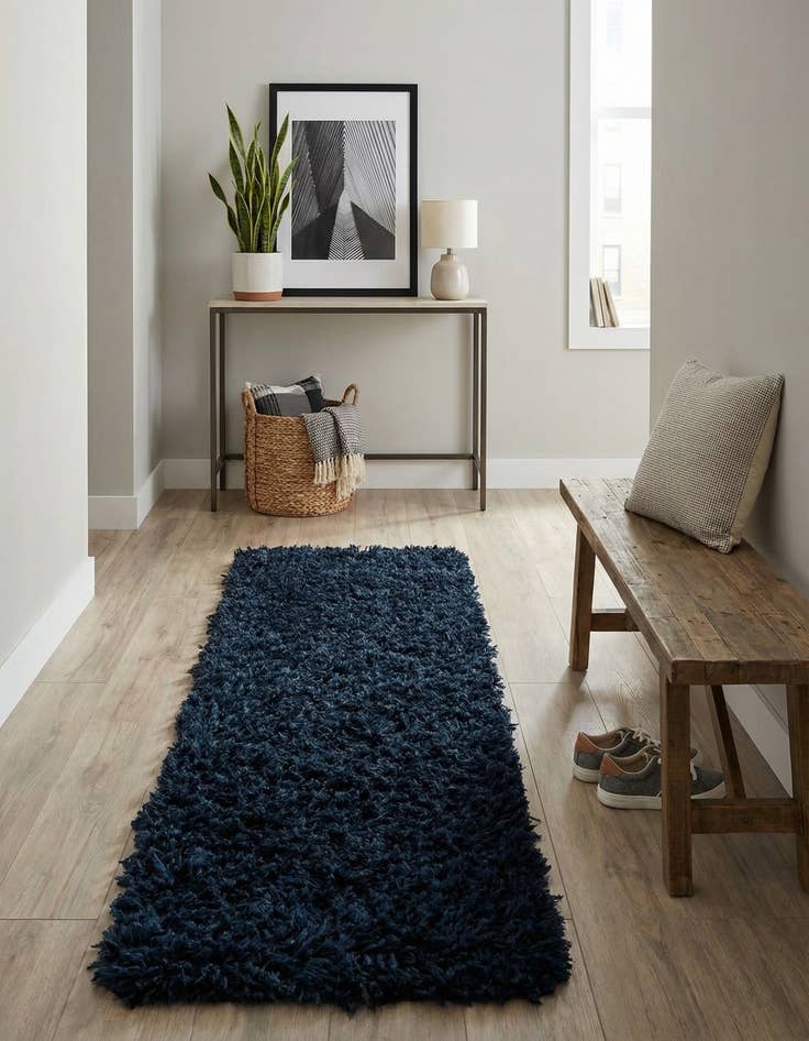 Detail image of 2' x 6' Marilyn Monroe™ Shag Runner Rug