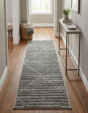 2' x 5' Vogue Geo Runner Rug