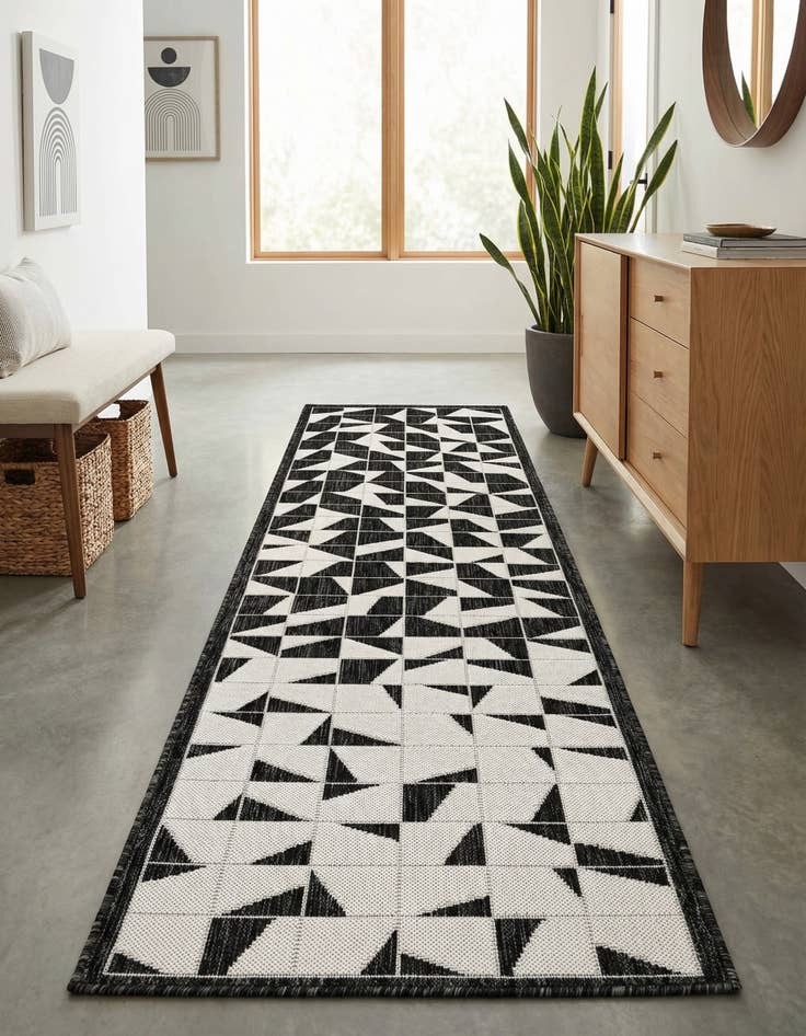 Detail image of 2' x 8'  Washable Modern Indoor / Outdoor Runner Rug