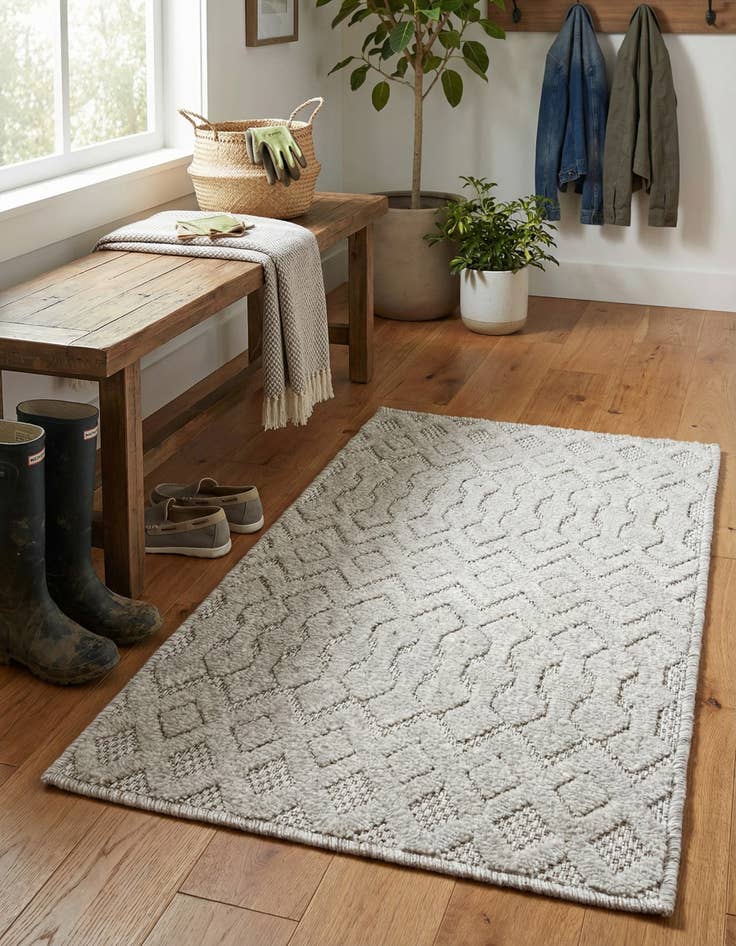 Detail image of 2' x 3'  Washable Trellis Textured Indoor / Outdoor Rug