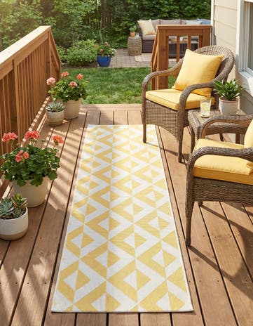 2' x 8' Easy-Clean Jill Zarin Napa Indoor / Outdoor Runner Rug