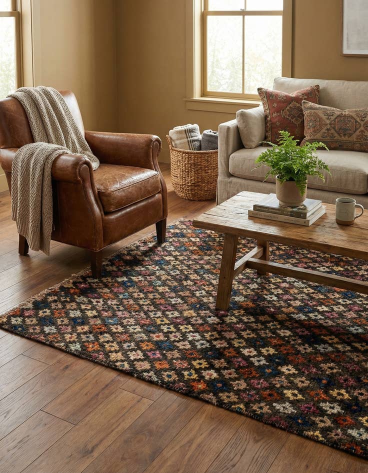 Detail image of 4' x 6' 3  Hand Knotted Darya Wool Rug