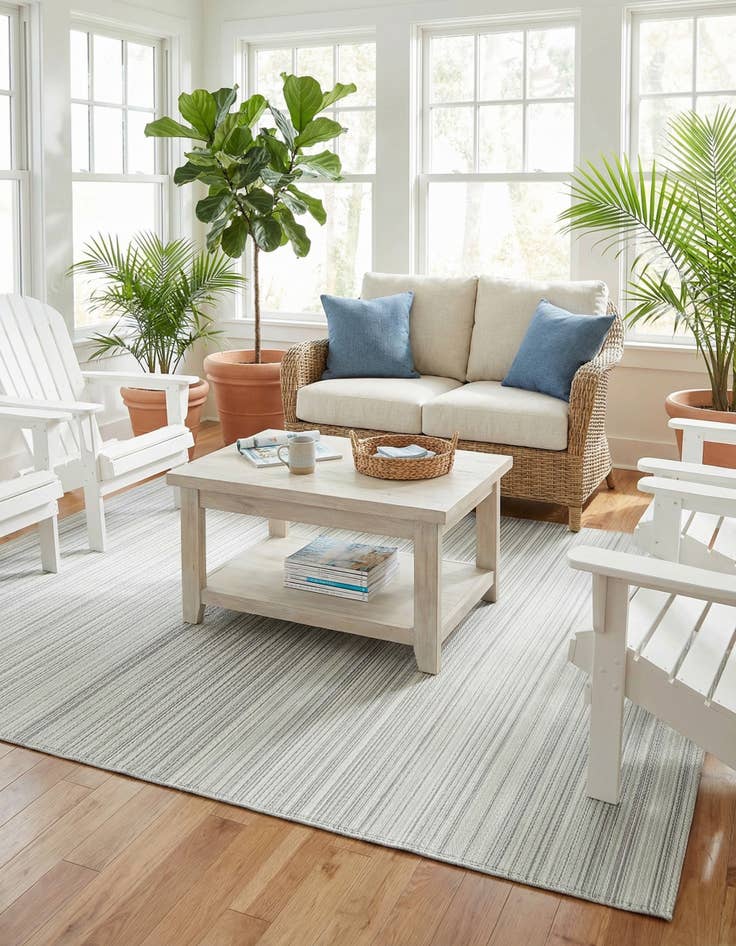 Detail image of 5' x 8'  Washable Vista Breeze Indoor / Outdoor Rug