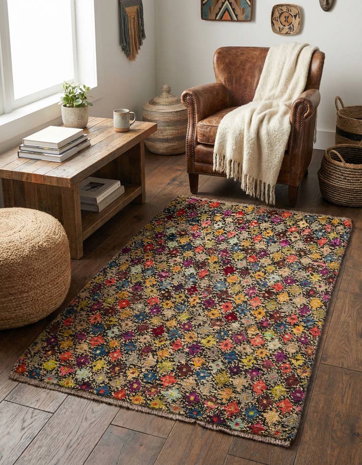 Detail image of 3' 2 x 4' 10  Hand Knotted Balouch Wool Rug