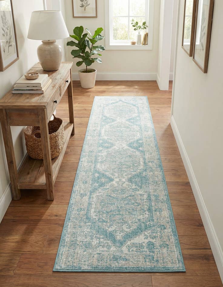 Detail image of  2' 7 x 12'  Washable Traditional Indoor / Outdoor Runner Rug