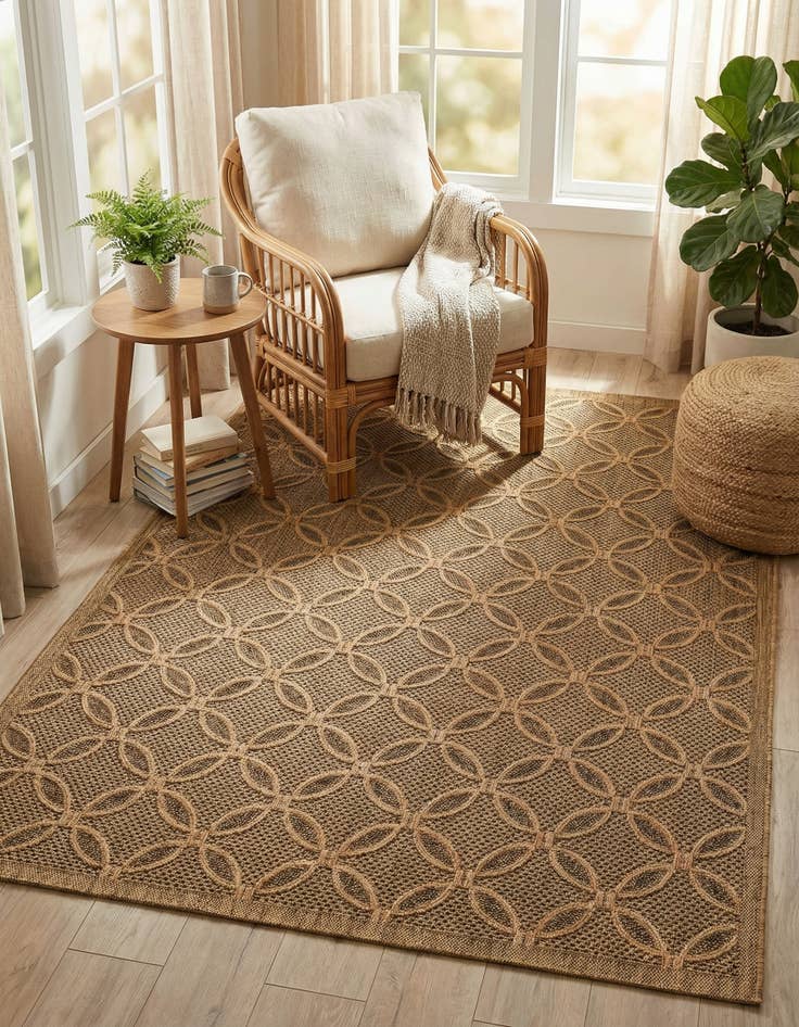 Detail image of 6' x 9'  Washable Trellis Indoor / Outdoor Rug