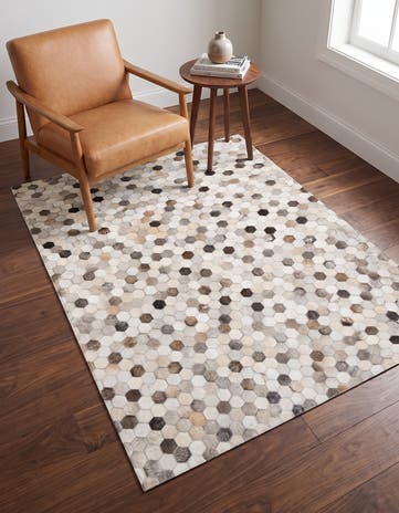 4' x 5' 10 Cowhide Stocks Rug