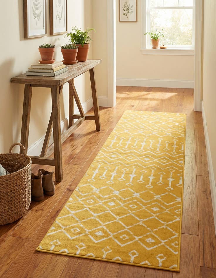 Detail image of 2' 6 x 8' 2 Kasbah Trellis Runner Rug