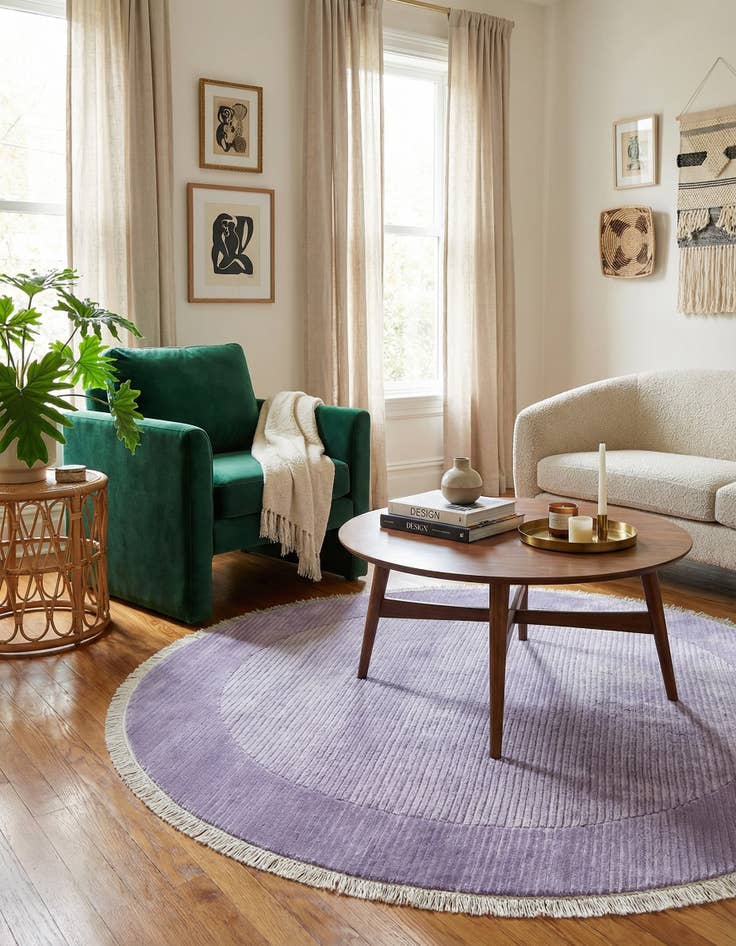Detail image of 4' 9 x 4' 9 Hand Knotted Darya Wool Round Rug
