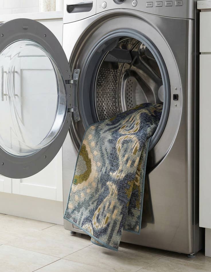 Detail image of 2' x 5'  Washable Modern Indoor / Outdoor Runner Rug