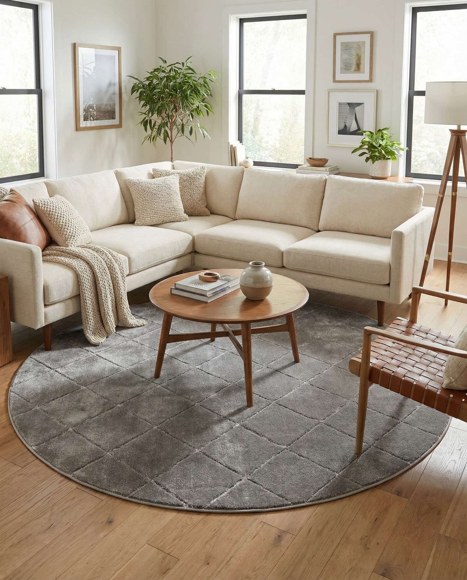 7' 10 x 7' 10 Vogue Geo Round Rug
