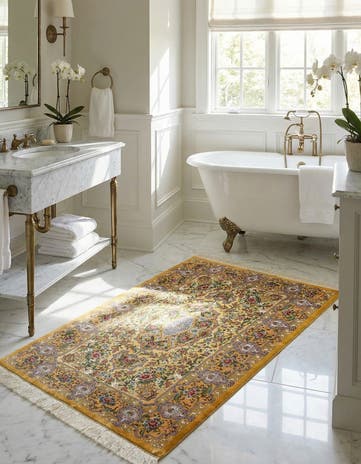 2' 7 x 4' Ghom Silk Rug