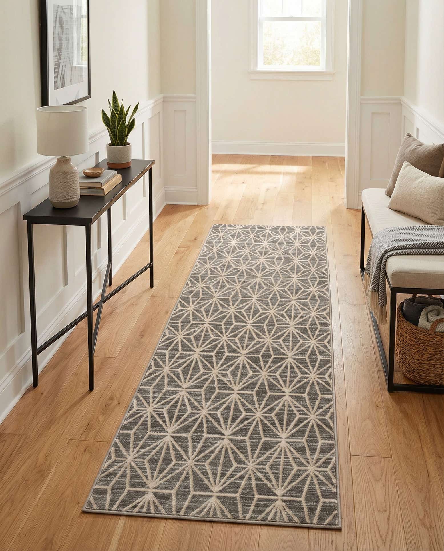 2' 2 x 6' Uptown Fifth Avenue Runner Rug