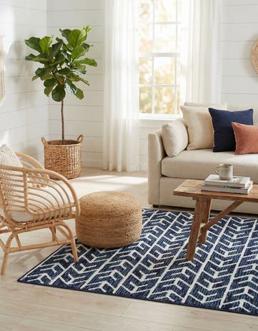 4' x 6' Easy-Clean Sabrina Soto Aston Indoor / Outdoor Rug